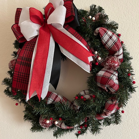 Christmas Wreath - Picture 4 of 5